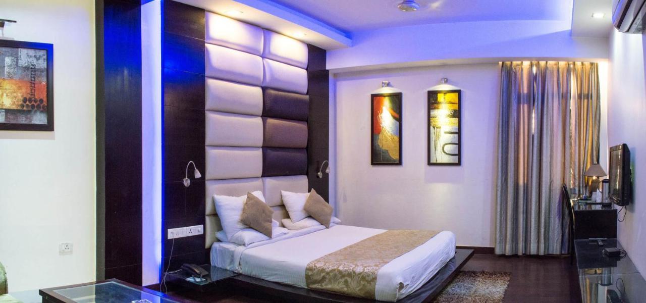 Hotel Anand Castle Kashipur Exterior foto